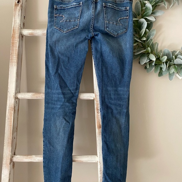 AE Jeans 👖 - Picture 2 of 6